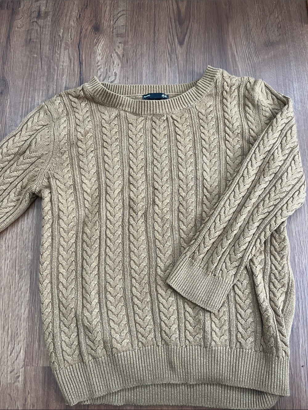 H&M Cable-Knit Crewneck Sweater in Tan
